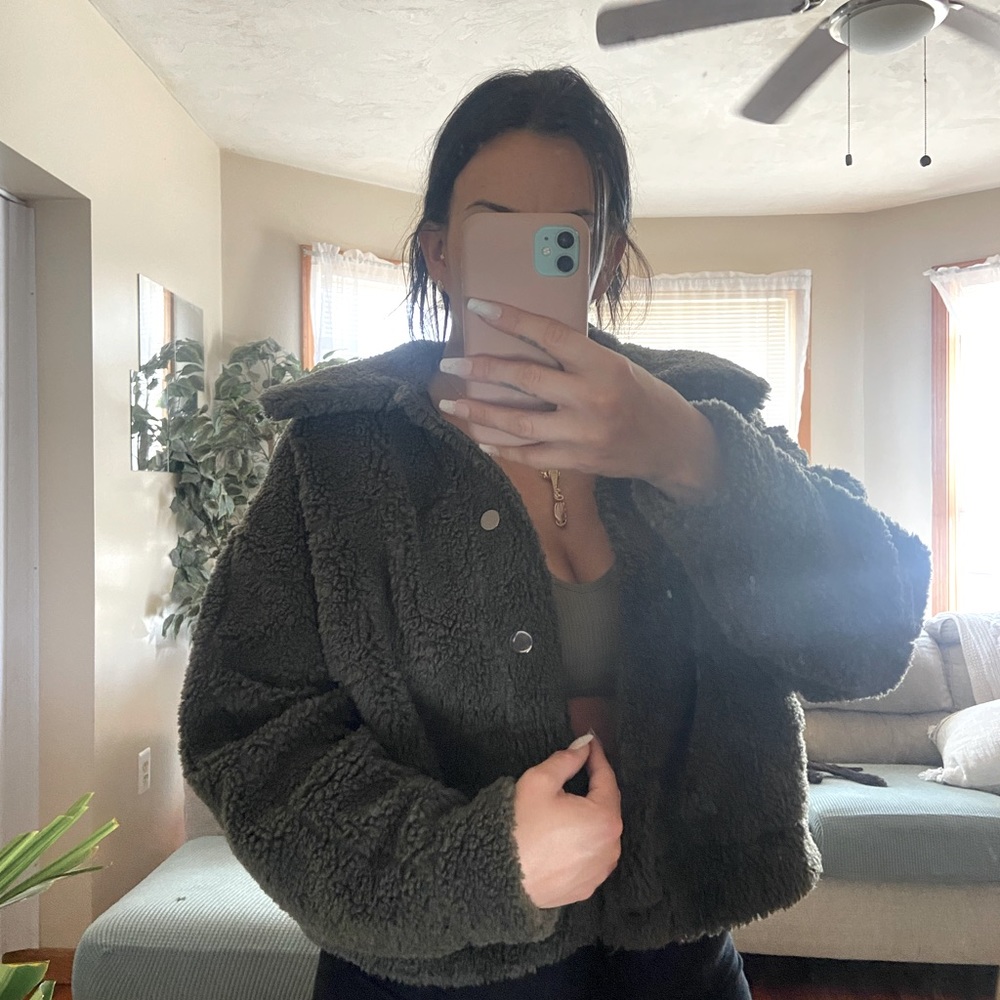 Perfect Cropped Teddy in Forest Green